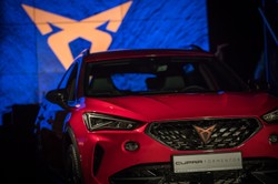 Pierwsze CUPRA Studio już działa. Nowa marka samochodów wjeżdża do Polski