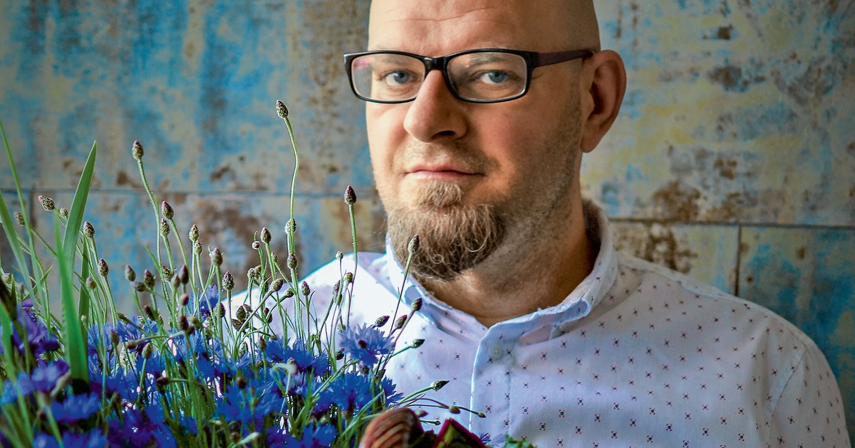 Jeździ po Polsce i próbuje nietypowych dań. "Tego nie ma nigdzie indziej"