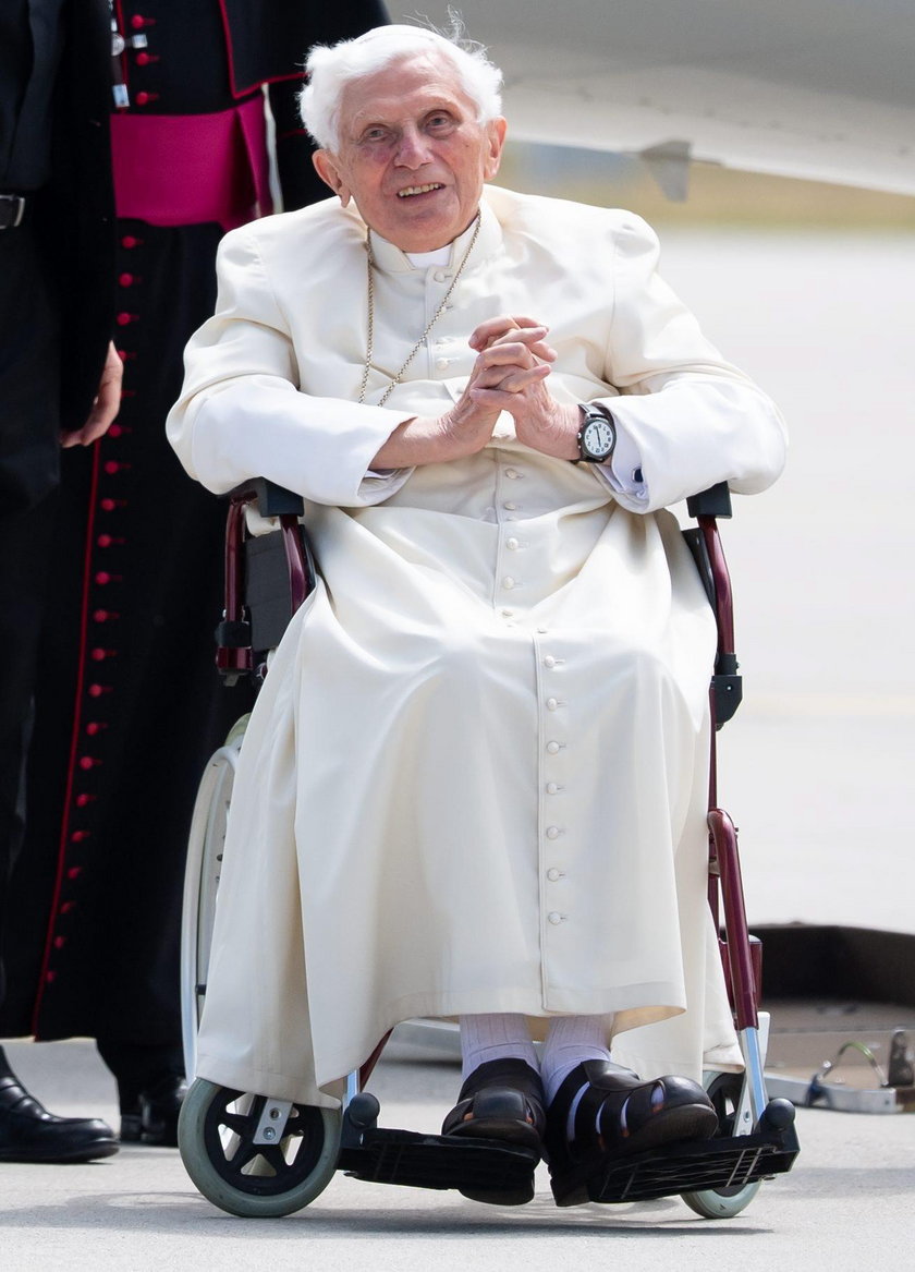W jakim stanie jest Benedykt XVI? Watykan wydał oświadczenie