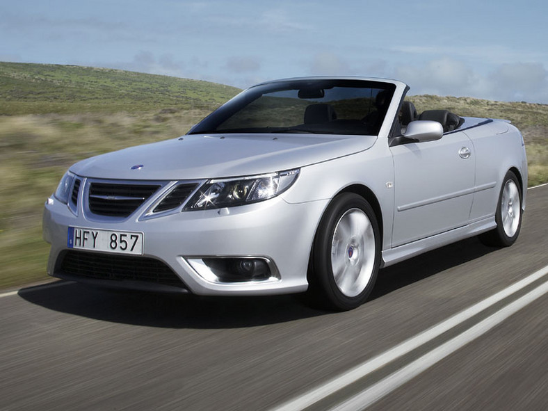 Saab 9-3: nowy wygląd, nowy silnik twin-turbo 1,9 TTiD i napęd na cztery koła XWD