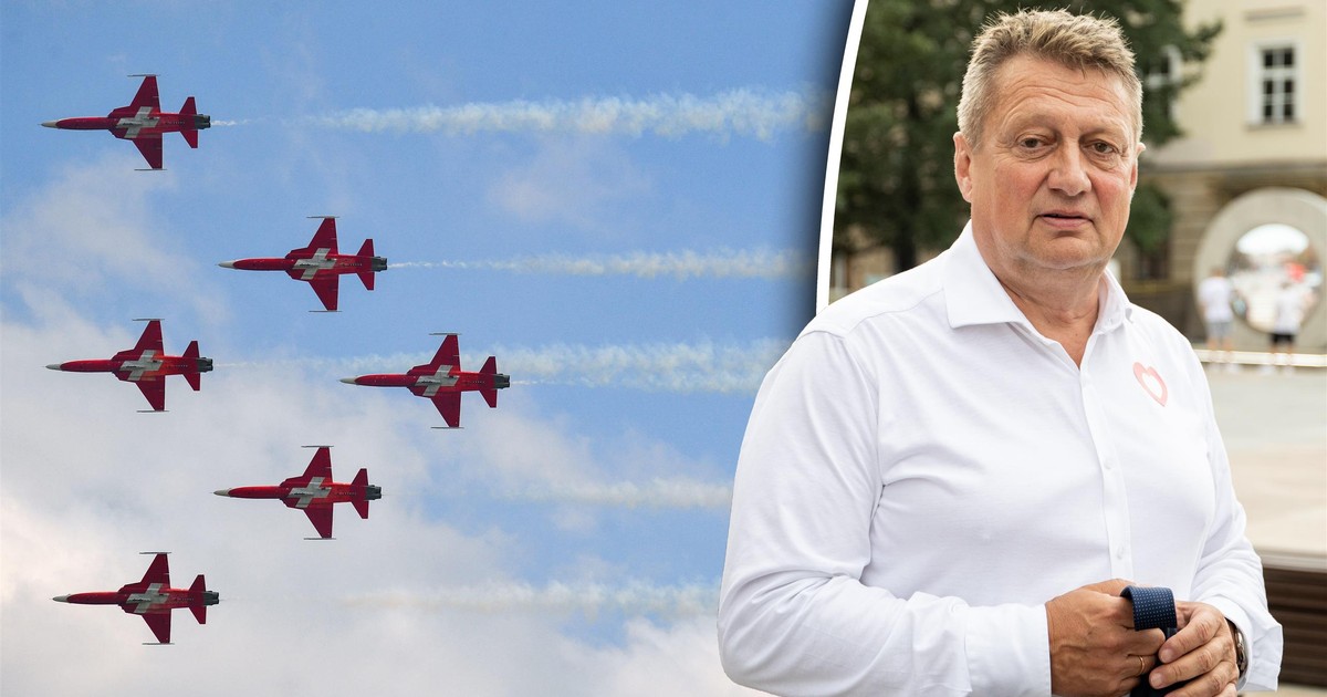 Katastrofa F-16. Czy pokazy lotnicze mają sens? Gen. Jan Rajchel: "Jestem zdecydowanie za"