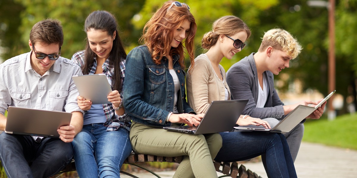 Laptopy do 3 tys. zł. Sprawdź te modele