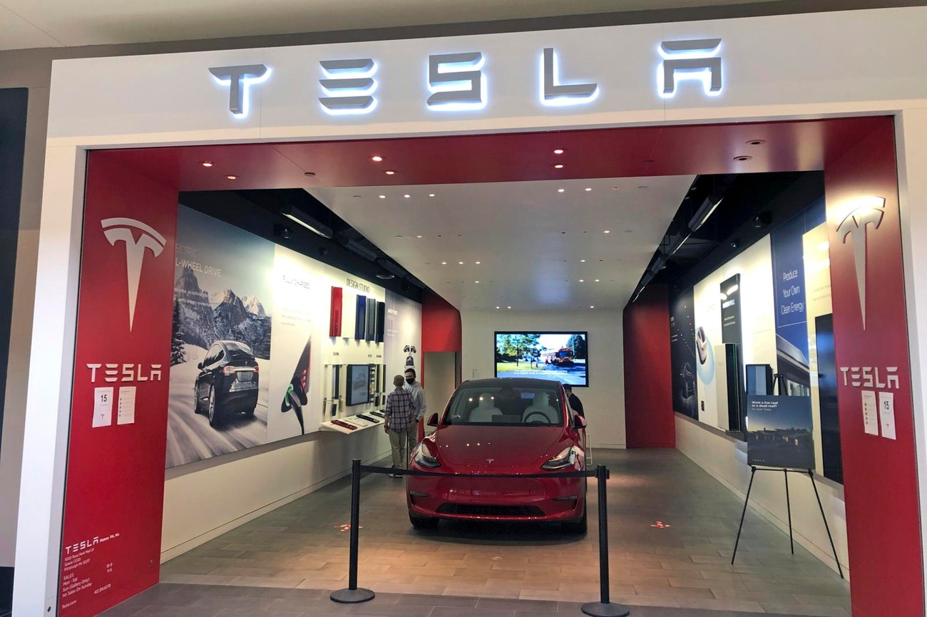 Tesla imao najbolju nedelju od 2013.: Akcije porasle za 33 odsto nakon višemesečnog pada