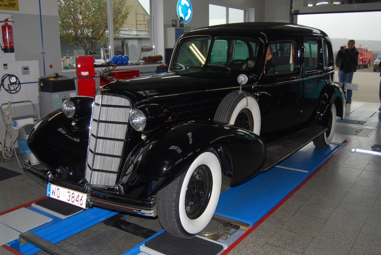 Cadillac 355D przeszedł przegląd techniczy