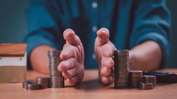 poświadczenie dziedziczenia - różnice między sądem a notariuszem