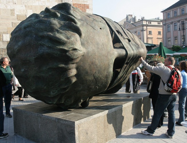 Prace Igora Mitoraja