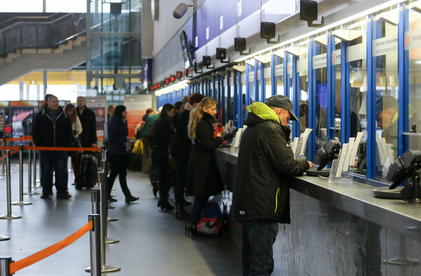 Czystki w PKP Intercity i... roczna pensja za zakaz konkurencji