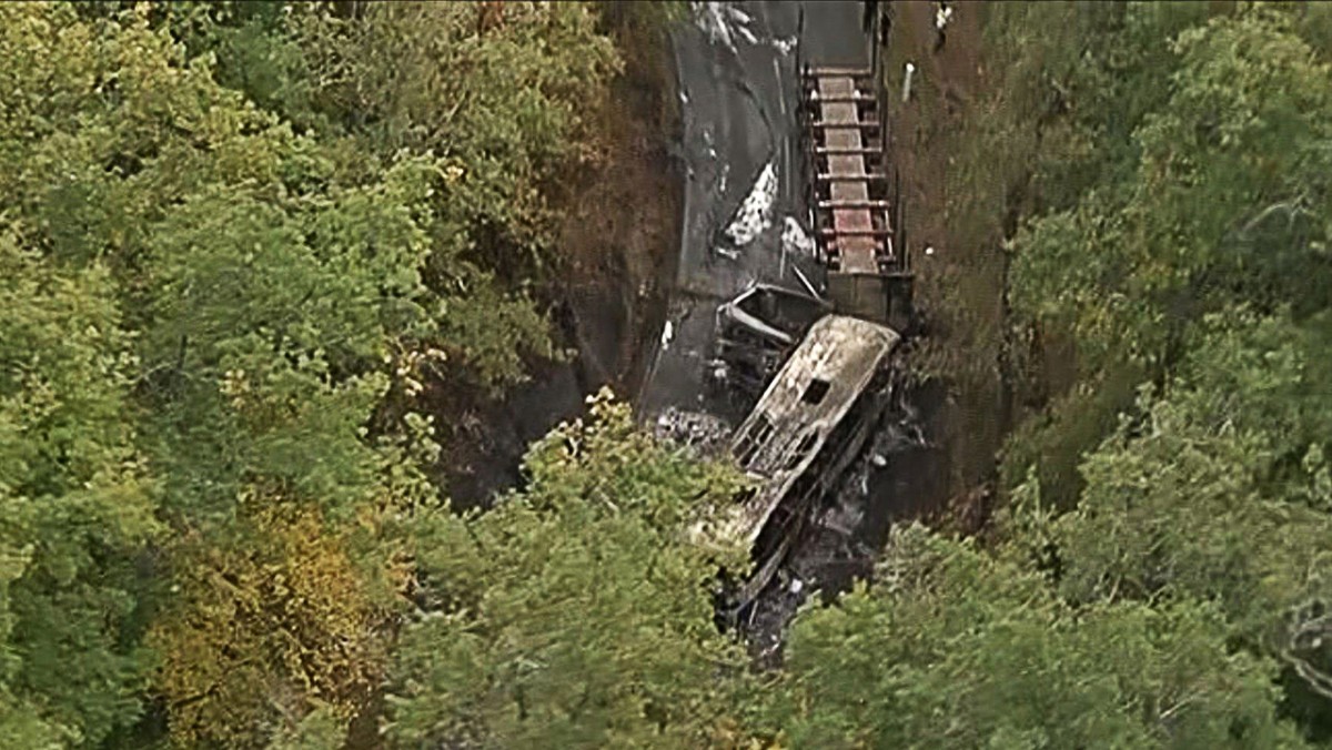 REPETITION-FRANCE-TRANSPORT-ROAD-BUS-ACCIDENT