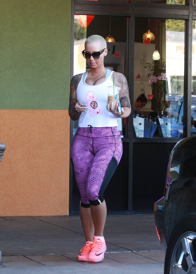 Amber Rose w sportowym wydaniu bez makijażu