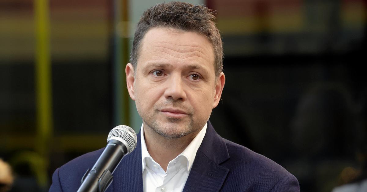  Rafał Trzaskowski będzie bronił lotniska Okęcie WYWIAD