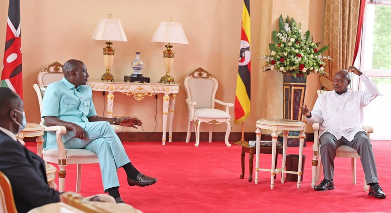 Museveni and Ruto during their meeting on Sunday