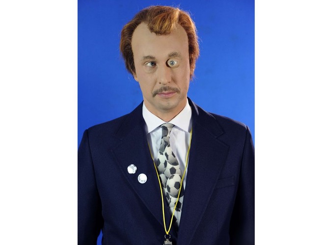 W swoim nowym show Szymon ma zamiar wywrócić zasady publicystyki do góry nogami.