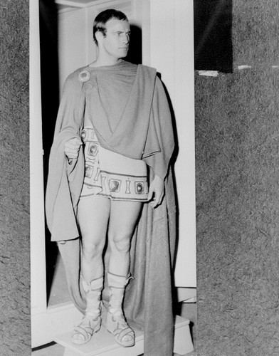 Marlon Brando jako Marek Antoniusz w 'Juliusz Cezarze'