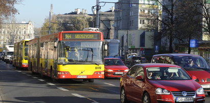 Autobusy jeżdżą wolniej!