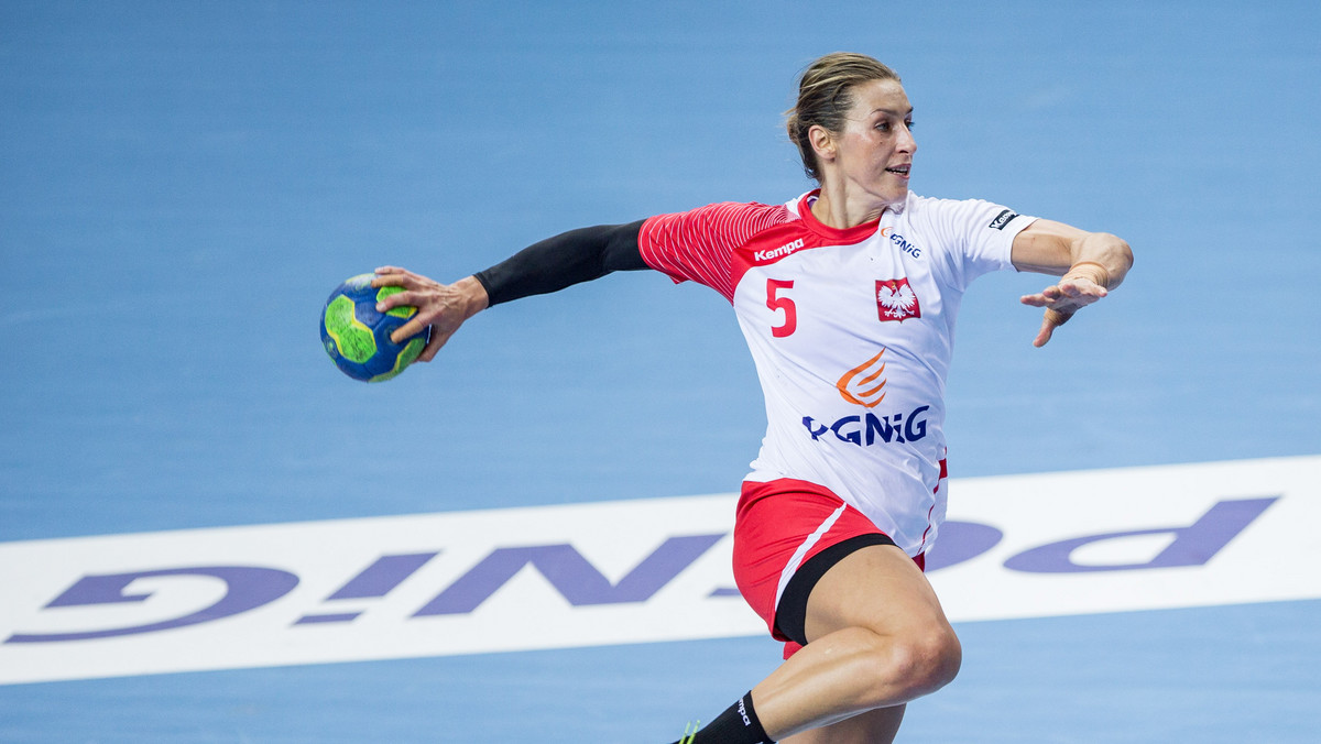 Rozpoczęła się sprzedaż biletów na kwalifikacyjny mecz EHF Euro 2016 w piłce ręcznej kobiet Polska - Węgry, który zostanie rozegrany 9 marca o godz. 20:30 w hali Widowiskowo-Sportowej w Koszalinie.