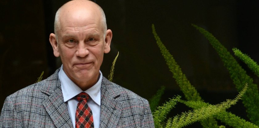 John Malkovich wyrzucony z hotelu w Wenecji! Słynny aktor nie miał paszportu szczepionkowego