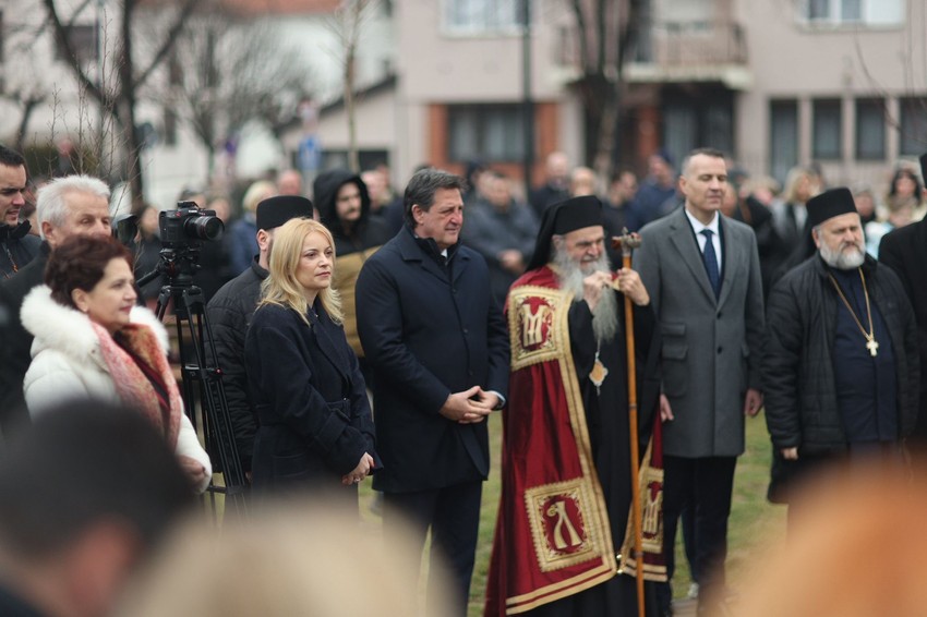 Otkriven spomenik Svetom Savi u Kruševcu
