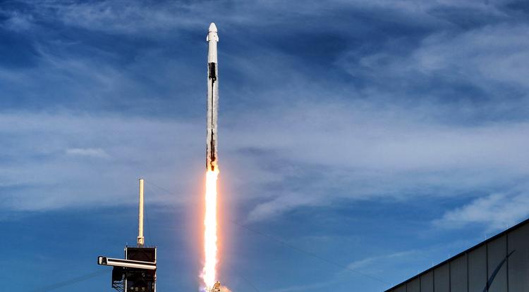 SpaceX Falcon 9-es rakéta.