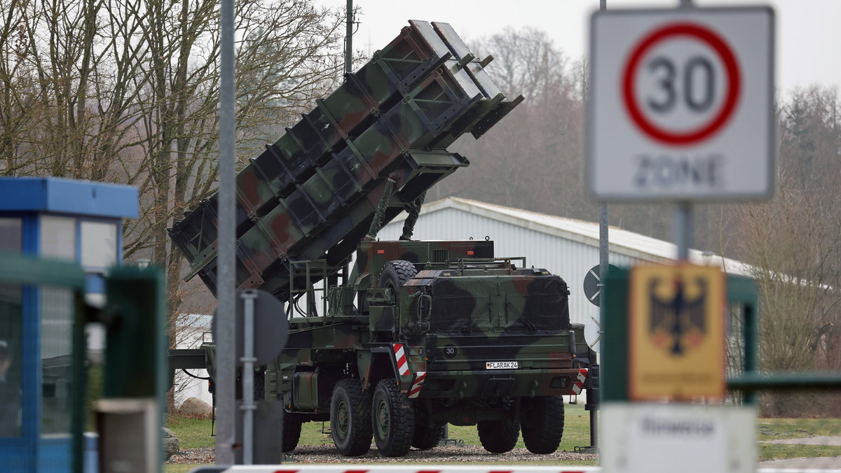 Dwa systemy Patriot trafią w poniedziałek do Polski. Znamy lokalizację