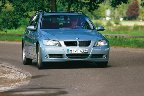 Test Długodystansowy: BMW 320i Touring - Czysta rutyna