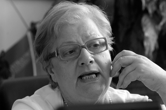 Umrla Anđelka Kotević, kreatorka ČUVENOG servisa "Halo beba": Svaka mama ju je bar jednom pozvala i tražila pomoć