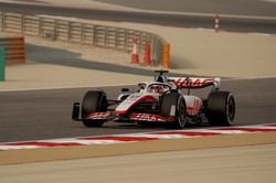 F1. Kevin Magnussen najszybszy podczas testów w Bahrajnie