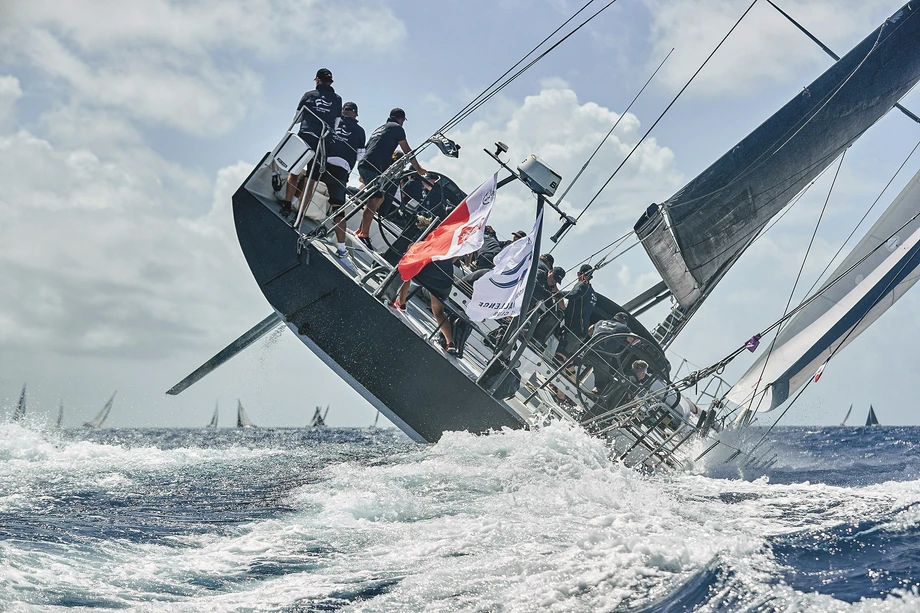 Przemysław Tarnacki wraz z załogą wygrał wiele prestiżowych zawodów, m.in. Sopot Match Race. Tarnacki tworzy załogi PRO-AM złożone z żeglarzy amatorów i zawodowców światowego kalibru.