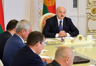 Łukaszenka polecił wzmocnienie ochrony granicy. "Trzeba obserwować wojska NATO w Polsce"