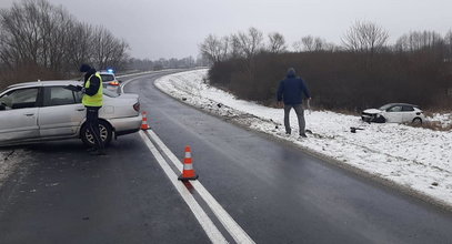 19-latka straciła panowanie nad autem. Finał był dramatyczny. Cztery osoby trafiły do szpitala