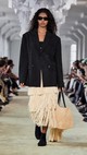 Nanushka 2025 tavasz-nyár, New York Fashion Week