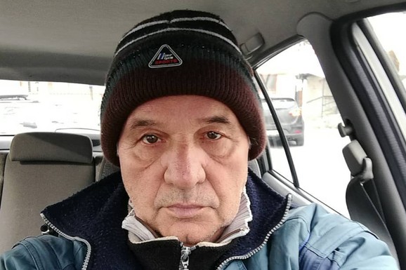 "PRVI PUT SAM SREO PEVAČICU KOJA ČITA 2 KNJIGE MESEČNO" Pevač o povlačenju supruge sa scene i surovosti prema Darku Laziću