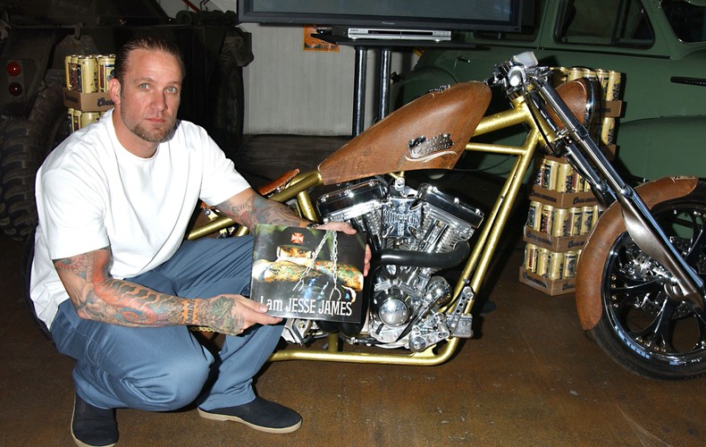 Były mąż Sandry Bullock, Jesse James także jest fanem tatuaży