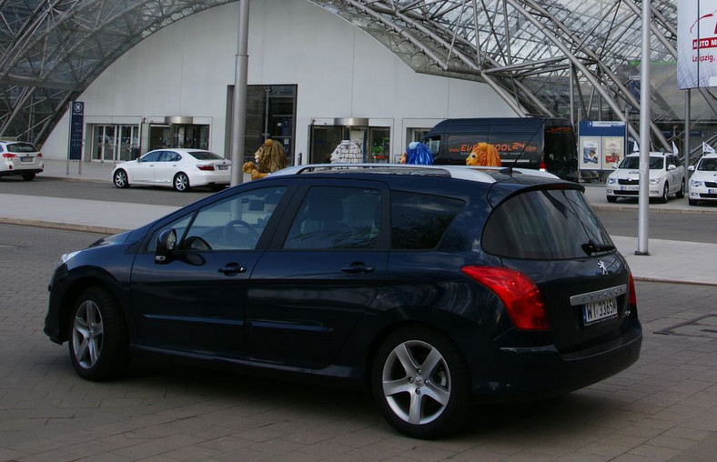 Peugeot 308 SW 1,6 HDI 110 KM: można jeździć oszczędnie