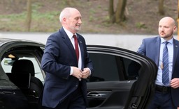 Duda wysłał kolejny list do Macierewicza. Magierowski: Rutynowa korespondencja między BBN a MON