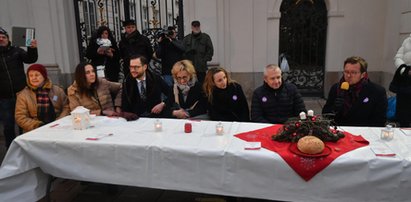 Protest przed Pałacem Prezydenckim. Zatrzymano... owcę!