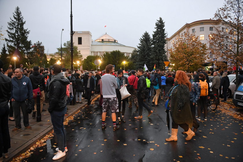 Polacy znów wyszli na ulicę