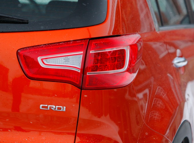 Nowa Kia Sportage to samochód, który swoimi atutami skusił już ponad 3300 Polaków. My sprawdziliśmy w teście wady i zalety tego modelu.