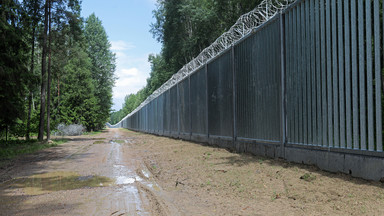 Wojewoda przedłużył zakaz zbliżania do granicy z Białorusią. Chodzi o 200 metrów