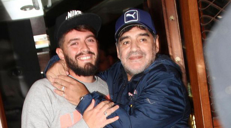 Maradona évtizedeken át tagadta, hogy köze lenne fiához, Diegóhoz, most elismerte, hogy ő az apja