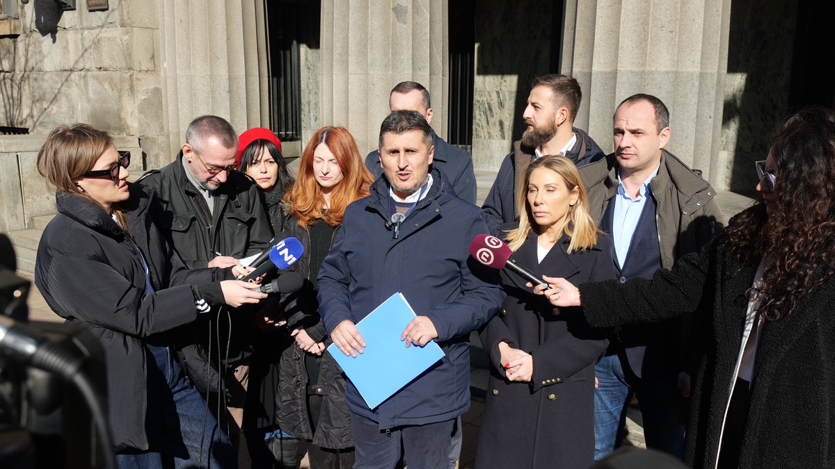  Konferencija za novinare Narodnog pokreta Srbije