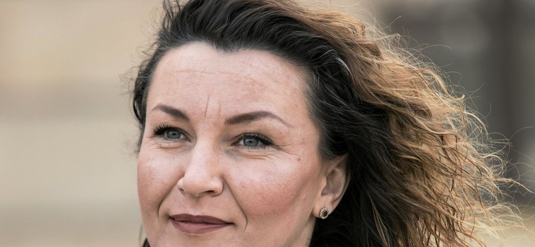 Mężczyzna wtargnął do biura posłanki PiS. Krzyczał, że pracownicę "utopi w szambie"