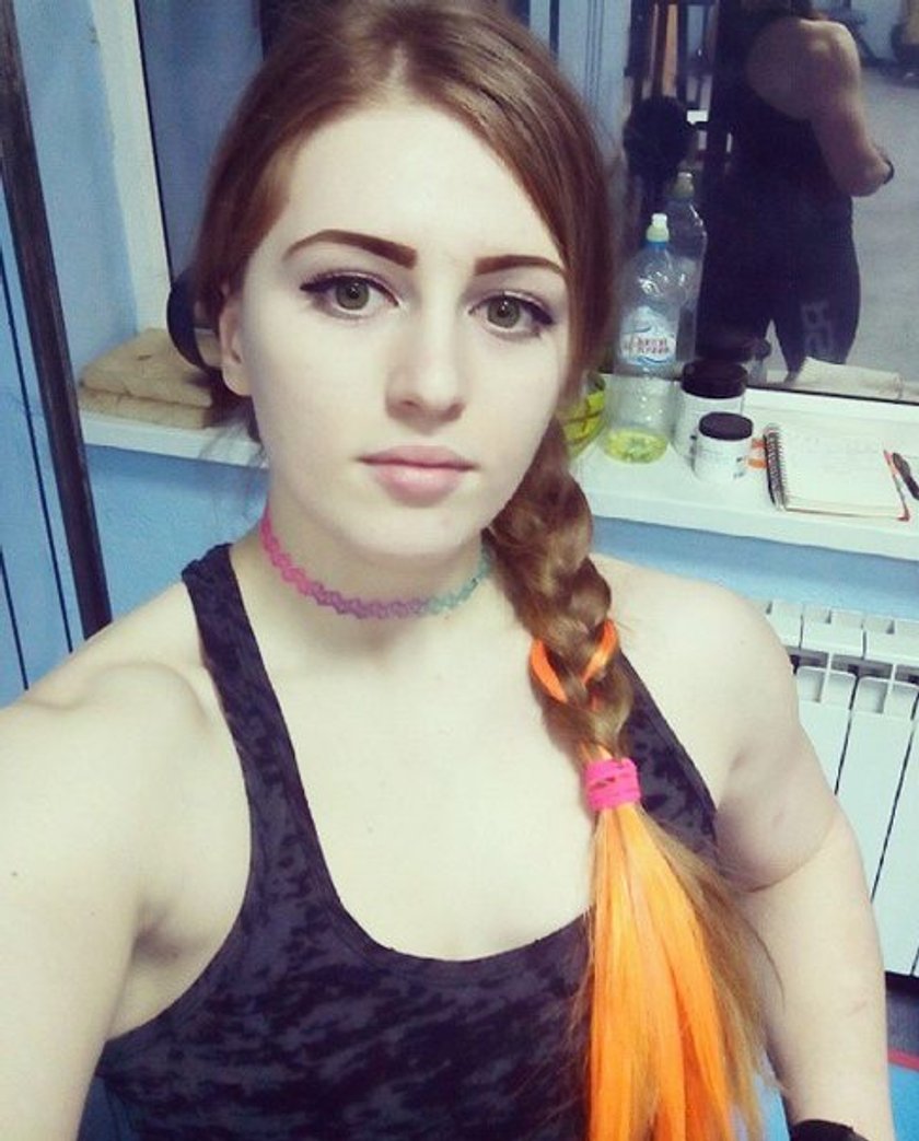 Юлия Винс спина