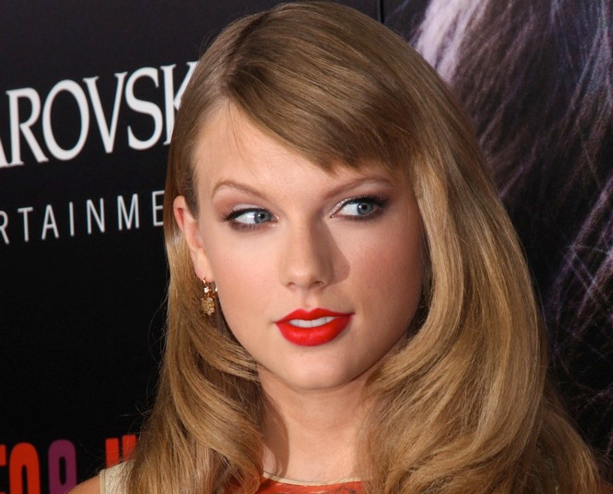 Taylor Swift wygrała z Apple, ale została posądzona o hipokryzję