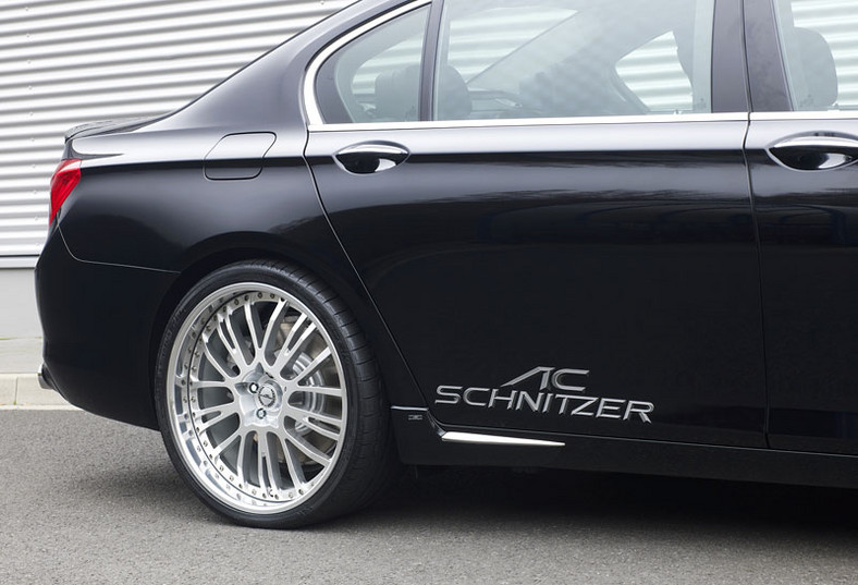 AC Schnitzer ACS7 – BMW serii 7 ze sportowym pazurem