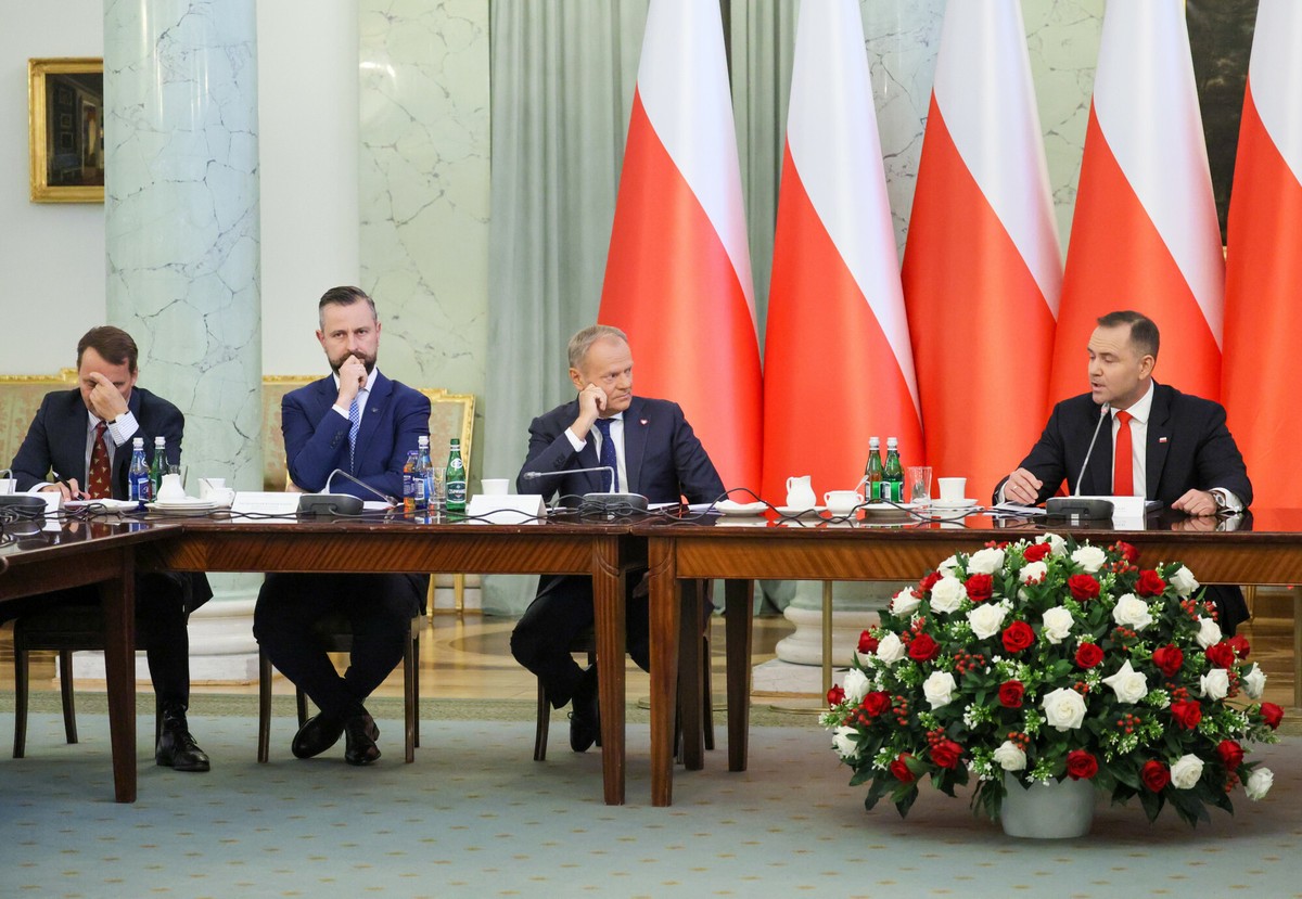 Komu ufają Polacy? Jest zdecydowany lider [SONDAŻ]