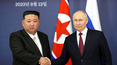 USA ostrzegają Kim Dzong Una. "Nie dawaj broni Putinowi"
