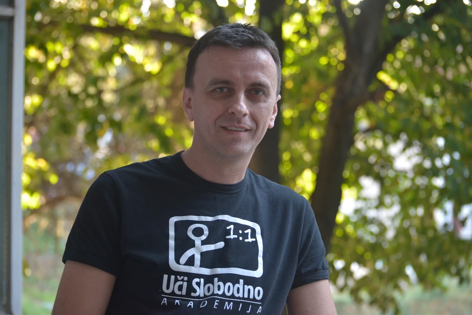 Profesor Saša Popović iz Niša 