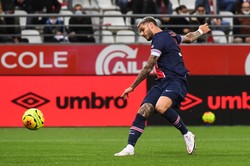 Paris Saint-Germain się rozpędza. Trzecie z rzędu zwycięstwo