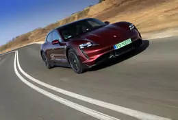 Aż robi się ciemno przed oczami. Porsche Taycan Cross Turismo Turbo S przyspiesza do 100 km/h w 2,9 s!