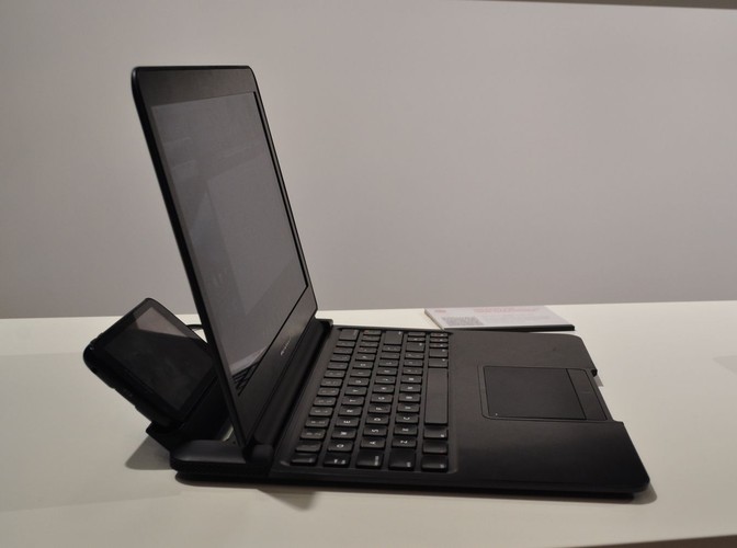 Atrix w roli laptopa